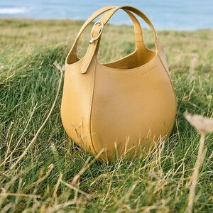 Longchamp Le Foulonne Small Top Handle Crossbody | Nutmeg